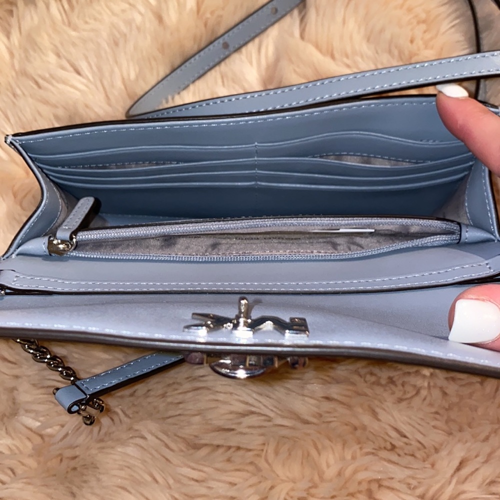 Michael Kors Mott light blue crossbody bag - Picture 4 of 5